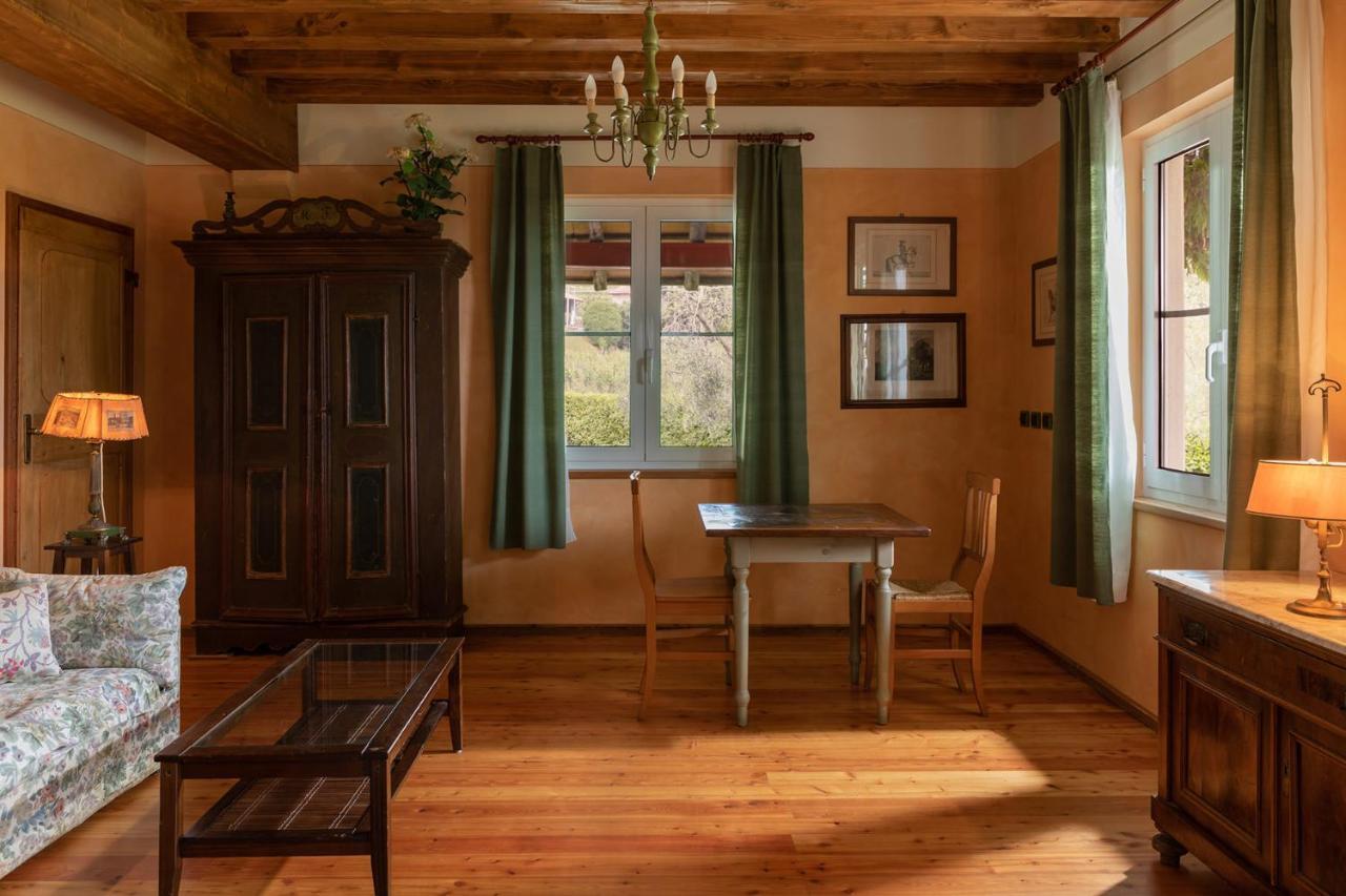 Tenuta Perusini Corno di Rosazzo Buitenkant foto