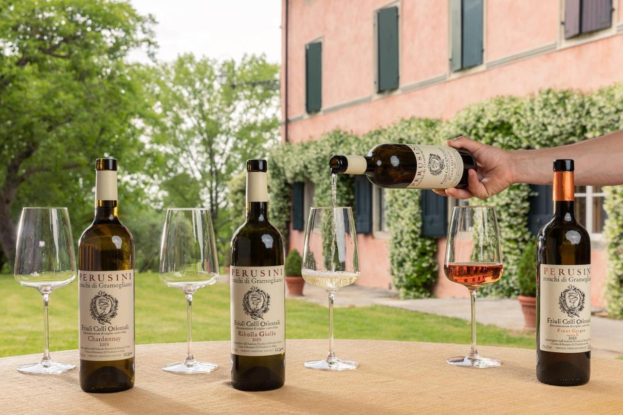 Tenuta Perusini Corno di Rosazzo Buitenkant foto