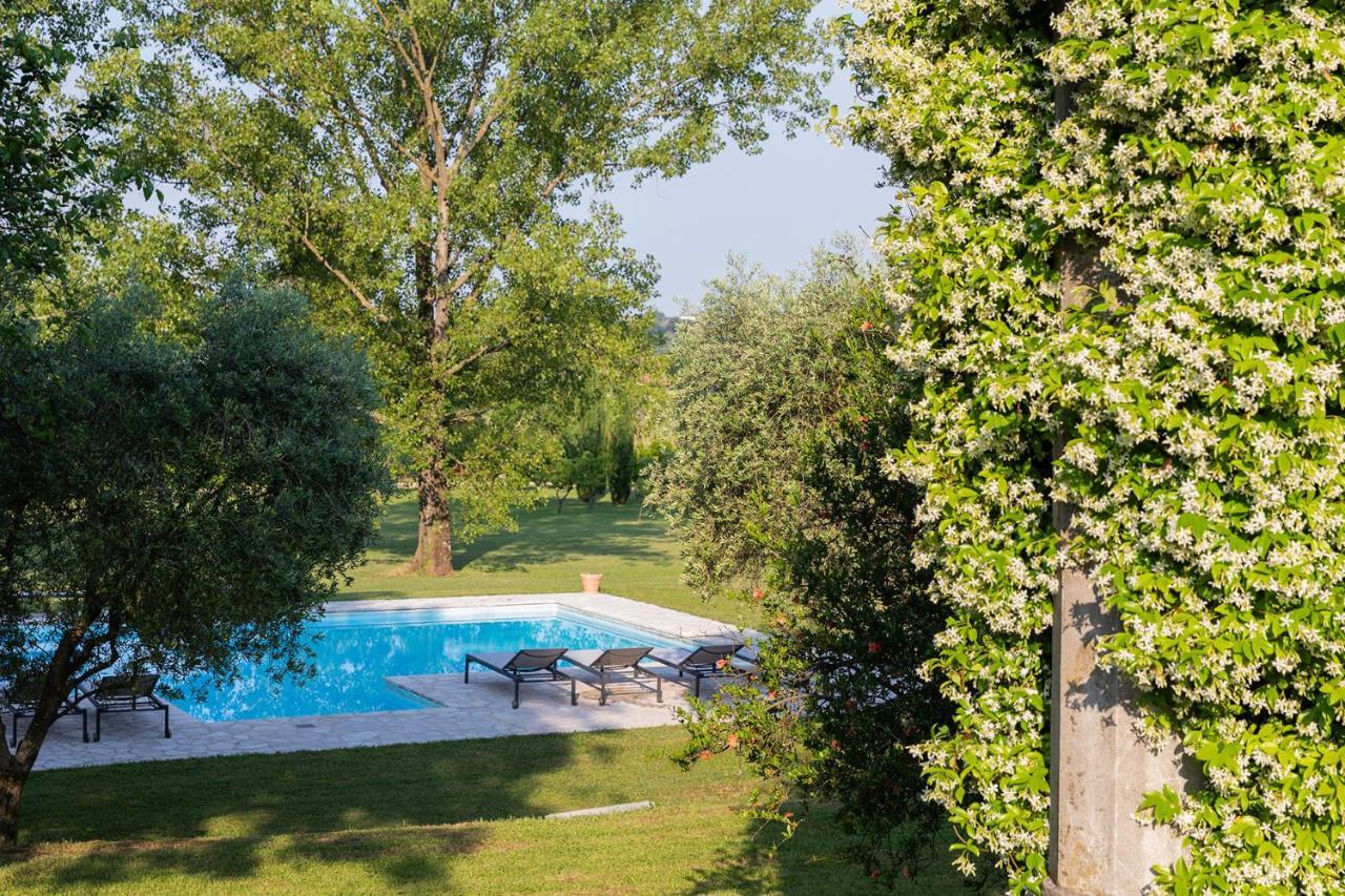 Tenuta Perusini Corno di Rosazzo Buitenkant foto